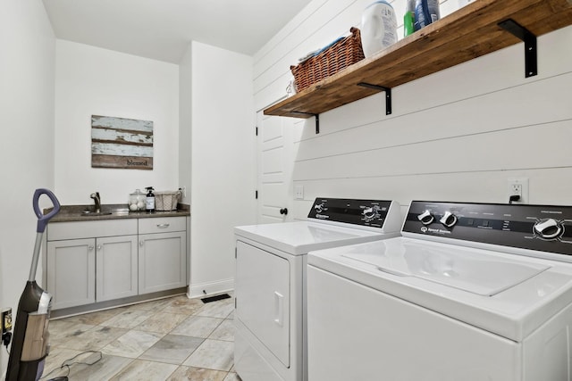4376 Pretoria Run, Murfreesboro, TN 37128 - laundry room with washing machine and dryer and cabinet space