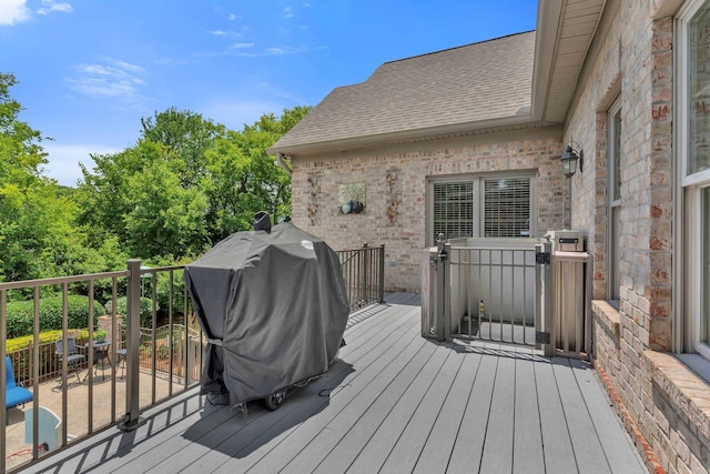 1660 Stokley Ln, Old Hickory, TN 37138 - wooden terrace with grilling area