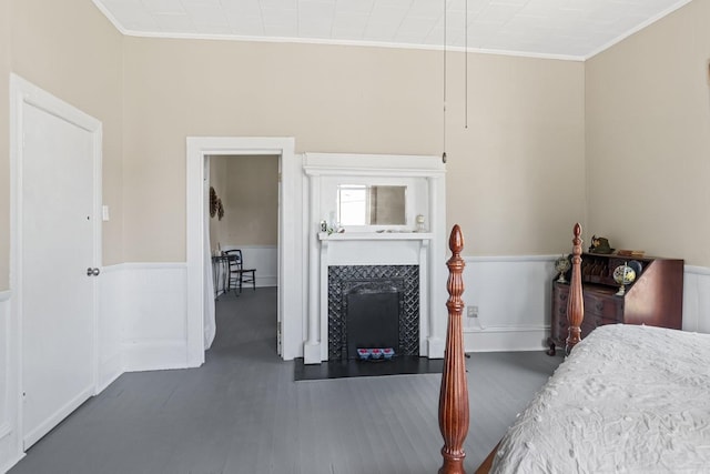584 Limestone Ave, Lewisburg, TN 37091 - bedroom featuring ornamental molding, wood finished floors, wainscoting, and a fireplace