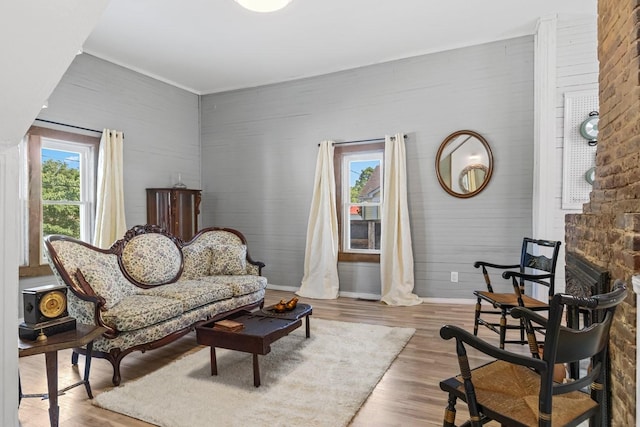 584 Limestone Ave, Lewisburg, TN 37091 - living room with wood finished floors and baseboards