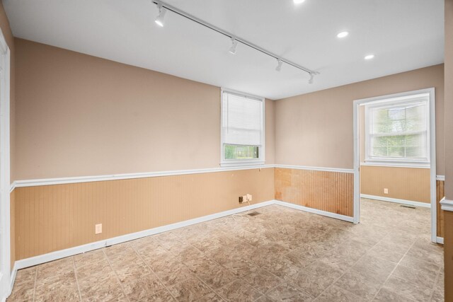 213 Hamlett Dr, White House, TN 37188 - photo 16