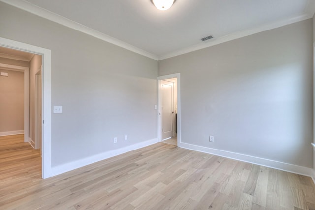 5560 Sinclair Ct, Murfreesboro, TN 37127 - unfurnished room featuring ornamental molding and light wood-type flooring
