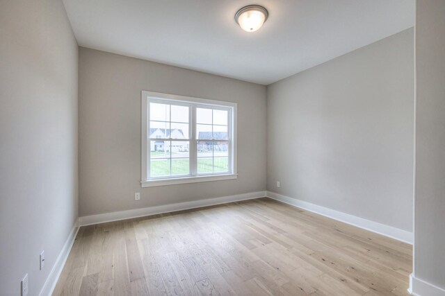 4113 Cile Ct, Murfreesboro, TN 37127 - empty room with light wood finished floors