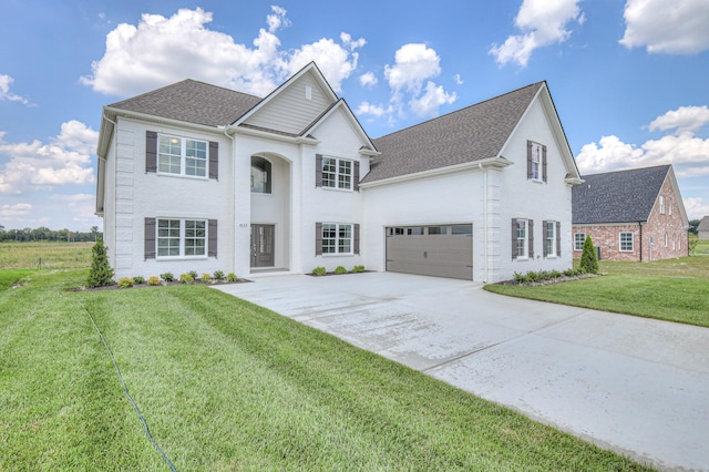 4113 Cile Ct, Murfreesboro, TN 37127 - traditional-style home with driveway, a garage, a front yard, and roof with shingles