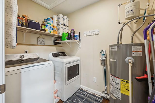 906 Freeman St, Lafayette, TN 37083 - laundry area featuring electric water heater and washing machine and dryer