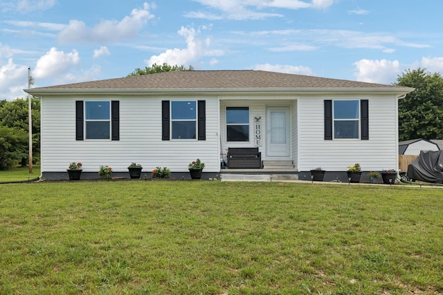 906 Freeman St, Lafayette, TN 37083 - ranch-style house with a front yard and entry steps