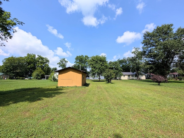 406 Horton St, Decherd, TN 37324 - view of green lawn