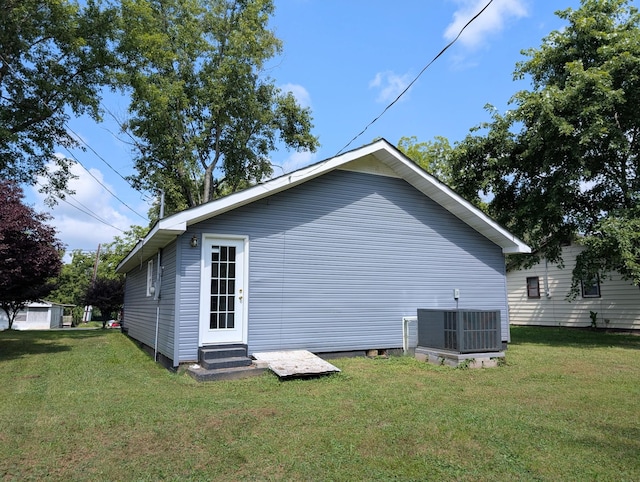 406 Horton St, Decherd, TN 37324 - view of side of property featuring entry steps and a yard