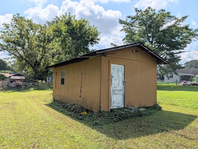 406 Horton St, Decherd, TN 37324 - view of shed