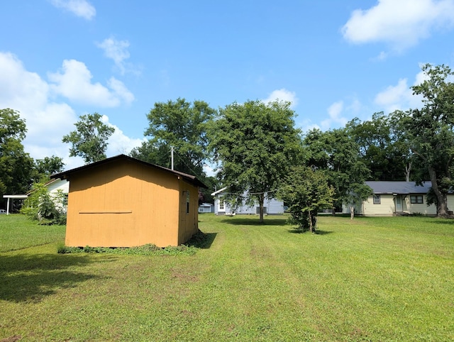 406 Horton St, Decherd, TN 37324 - view of green lawn