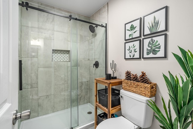 4305 Minette Ct, Mount Juliet, TN 37122 - full bath featuring toilet and a shower stall