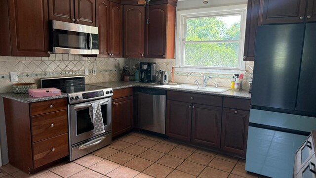 147 Lake Terrace Dr, Hendersonville, TN 37075 - photo 17