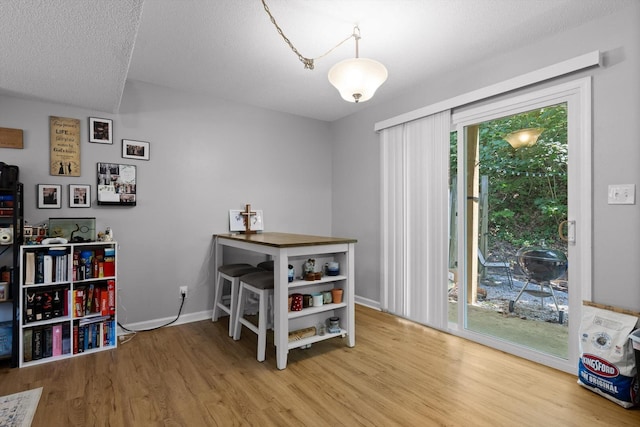 3222 Joselin Ln, Chattanooga, TN 37415 - miscellaneous room with wood finished floors and a textured ceiling