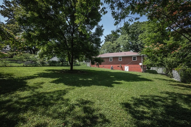 2501 Douglas St, Springfield, TN 37172 - photo 13