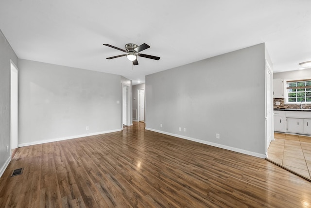 1255 Weeping Willow Dr, Clarksville, TN 37042 - photo 6