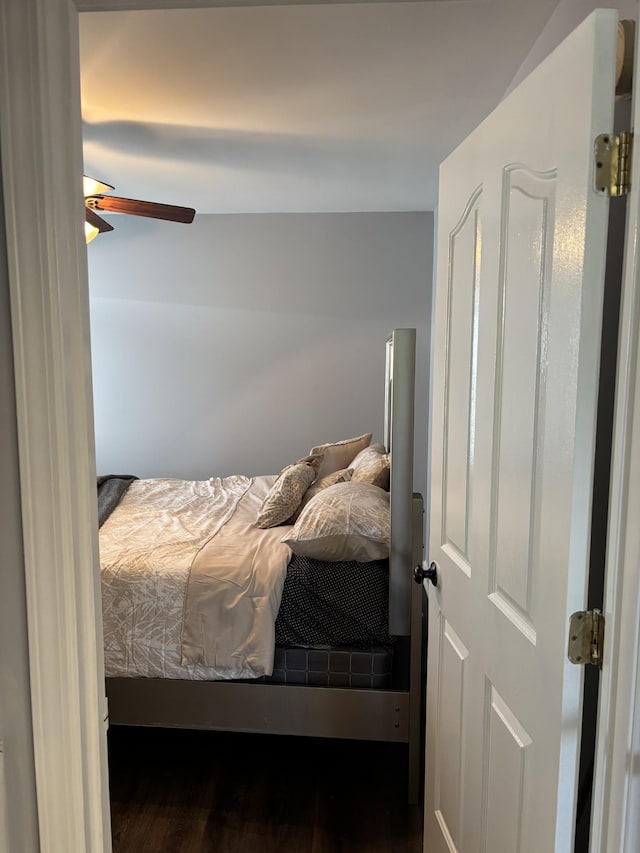 809 Renaissance Ave, Murfreesboro, TN 37129 - bedroom featuring wood finished floors and a ceiling fan