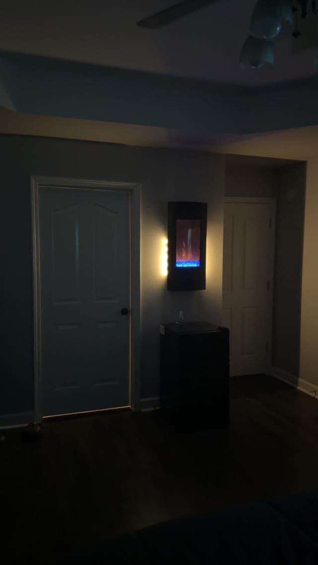 809 Renaissance Ave, Murfreesboro, TN 37129 - bedroom with baseboards