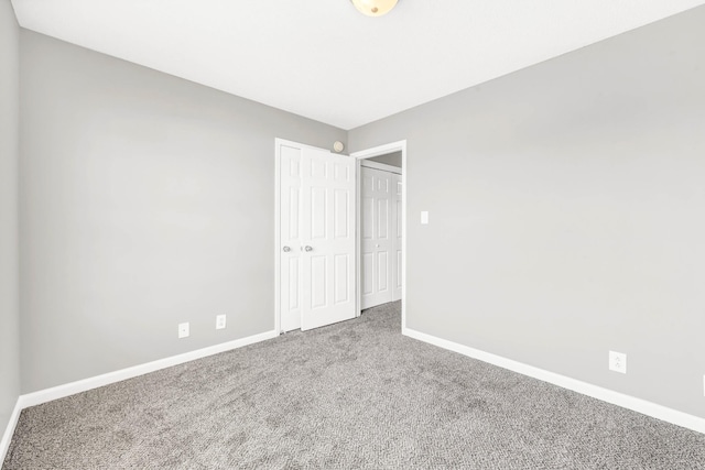 1373 Mackenzie Ct, Clarksville, TN 37042 - unfurnished bedroom with carpet and a closet