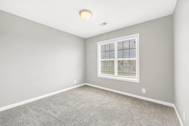 1373 Mackenzie Ct, Clarksville, TN 37042 - carpeted spare room featuring baseboards