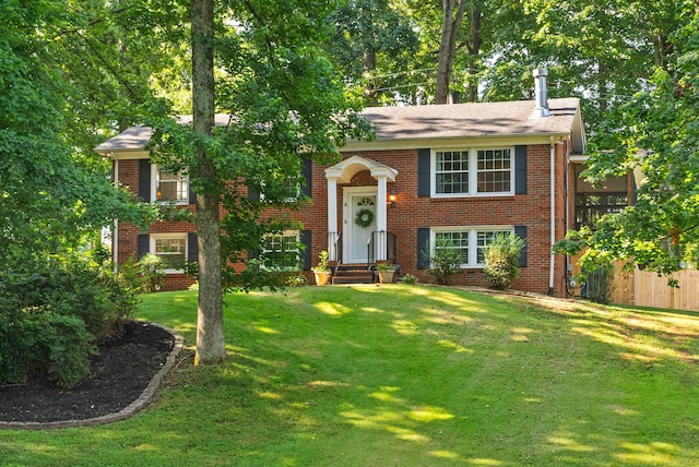 236 Slayden Cir, Clarksville, TN 37040 - bi-level home featuring brick siding and a front lawn