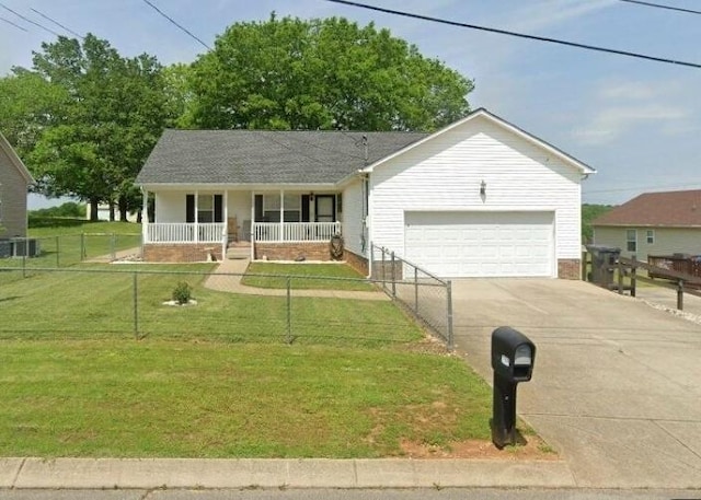 2149 Hollandale Cir, Columbia, TN 38401 - ranch-style home featuring covered porch, driveway, and a garage