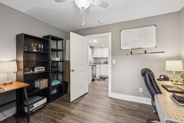 813 Lonnie St, Columbia, TN 38401 - office area with wood finished floors and ceiling fan
