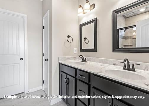 918 Vendue Ave, Clarksville, TN 37042 - full bathroom with double vanity and tiled shower