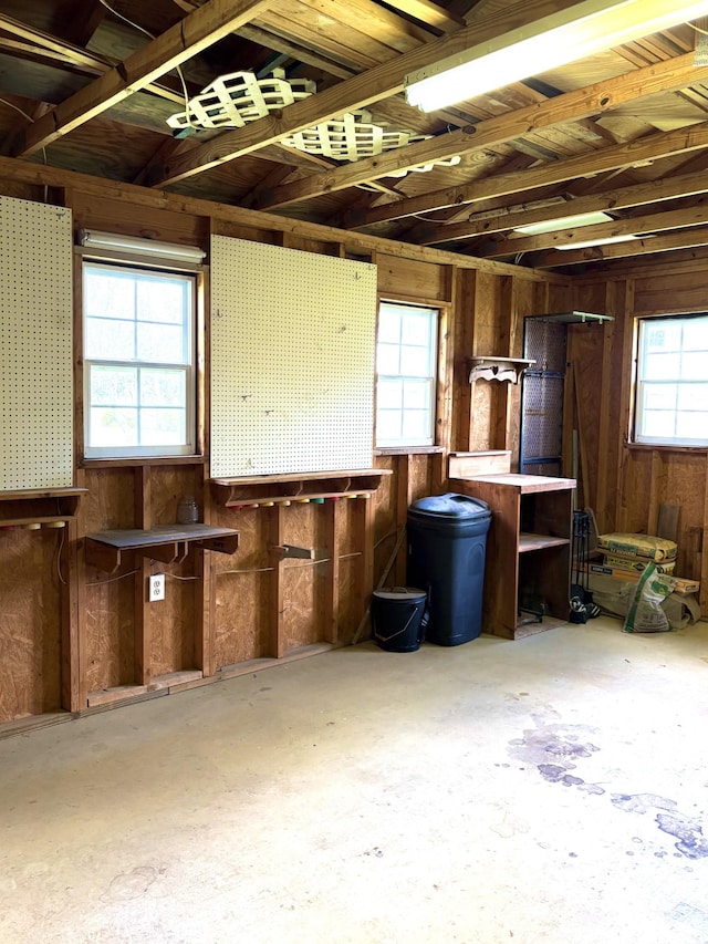 806 Sharon Cir, Lawrenceburg, TN 38464 - view of miscellaneous room