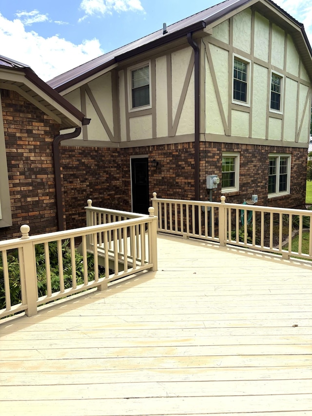806 Sharon Cir, Lawrenceburg, TN 38464 - view of wooden deck