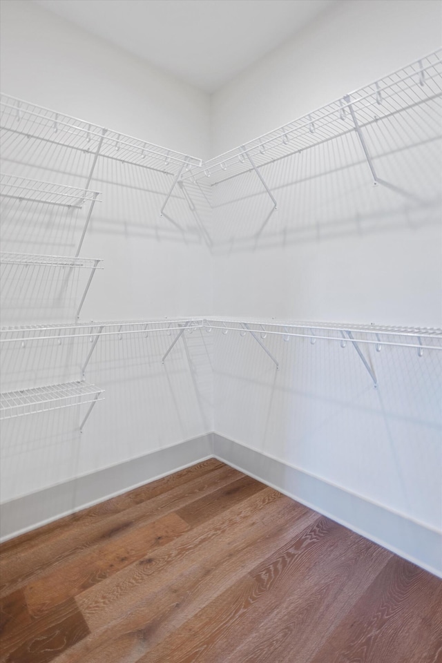 3200 Crockett Pointe, Jasper, TN 37347 - walk in closet featuring wood finished floors