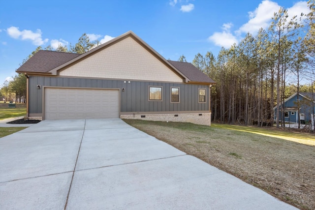 3200 Crockett Pointe, Jasper, TN 37347 - view of front of home featuring crawl space, driveway, a garage, and board and batten siding