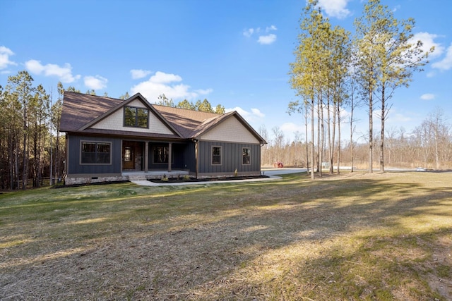 3200 Crockett Pointe, Jasper, TN 37347 - view of front of home with a porch, crawl space, and a front yard