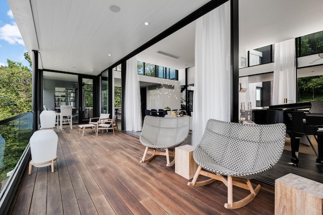 4606 Shys Hill Rd, Nashville, TN 37215 - view of wooden deck