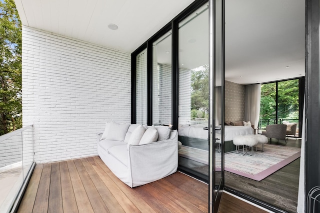 4606 Shys Hill Rd, Nashville, TN 37215 - view of sunroom