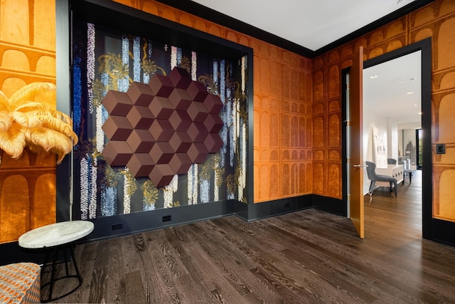 4606 Shys Hill Rd, Nashville, TN 37215 - detailed view of wood finished floors