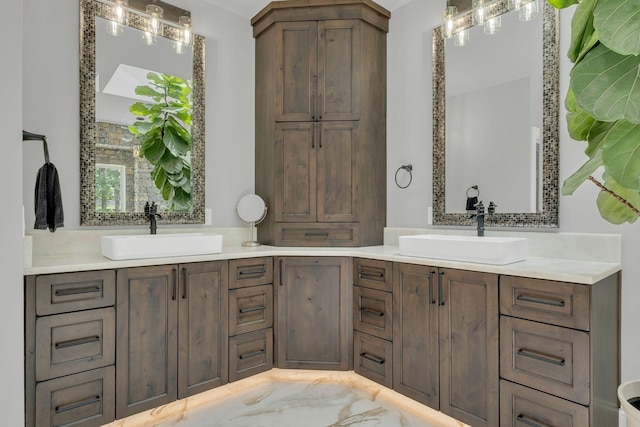 3120 Boxley View Ln, Franklin, TN 37064 - full bathroom with double vanity
