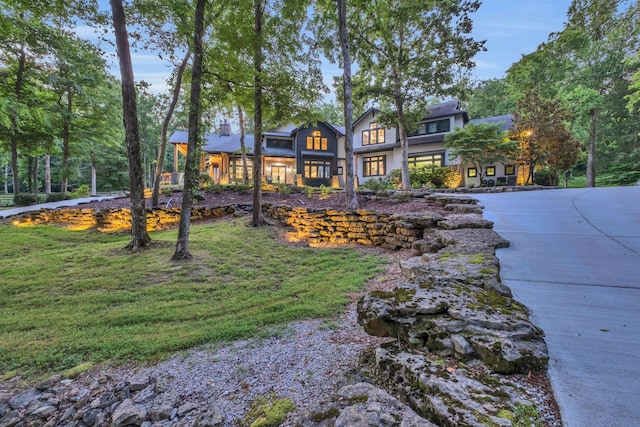 3120 Boxley View Ln, Franklin, TN 37064 - view of yard with concrete driveway