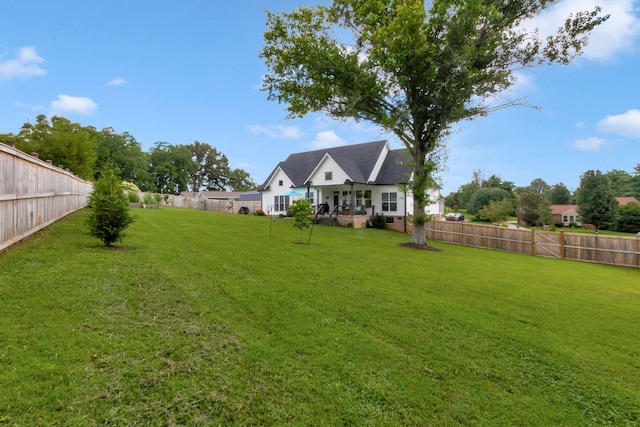 332 Country Club Rd, Winchester, TN 37398 - view of fenced backyard