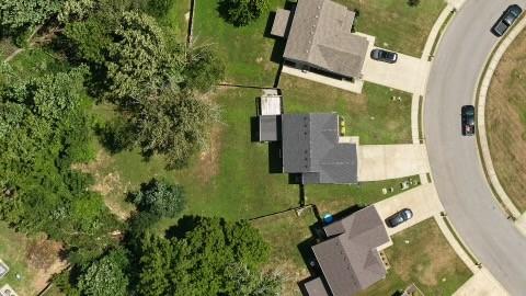 1237 Gentry Dr, Clarksville, TN 37043 - photo 37