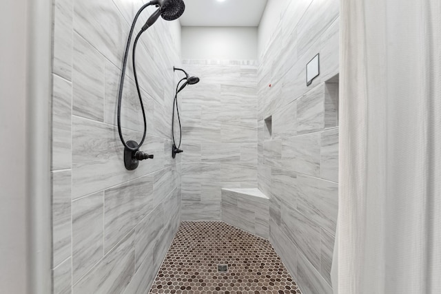 5247 Flat Creek Rd, Spring Hill, TN 37174 - full bath featuring a tile shower