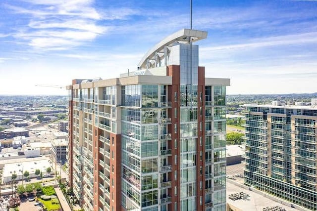 600 12th Ave S Unit 1914, Nashville, TN 37203 - photo 24
