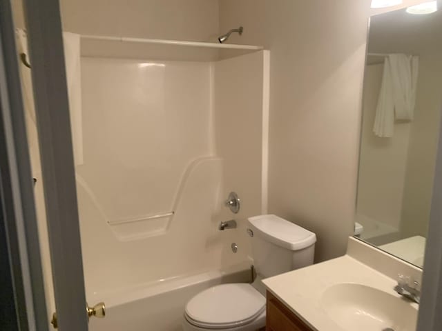 401 Ravencliff Ct, Smyrna, TN 37167 - bathroom with bathing tub / shower combination and vanity