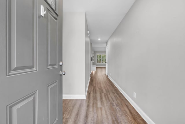 626 Snowshoe Ln, Clarksville, TN 37040 - hall featuring wood finished floors and recessed lighting