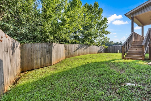 626 Snowshoe Ln, Clarksville, TN 37040 - fenced backyard featuring stairway