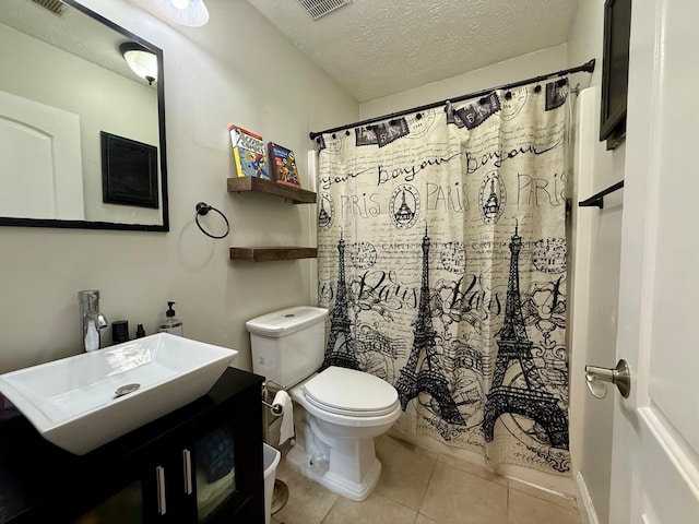 231 Overlook Pl, Columbia, TN 38401 - full bath featuring tile patterned flooring, a textured ceiling, vanity, and a shower with curtain