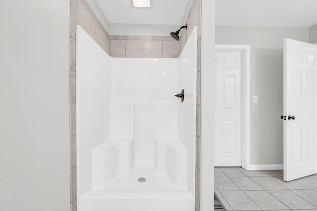 3190 Marthas Chapel Rd, Cunningham, TN 37052 - full bath with a shower and tile patterned floors