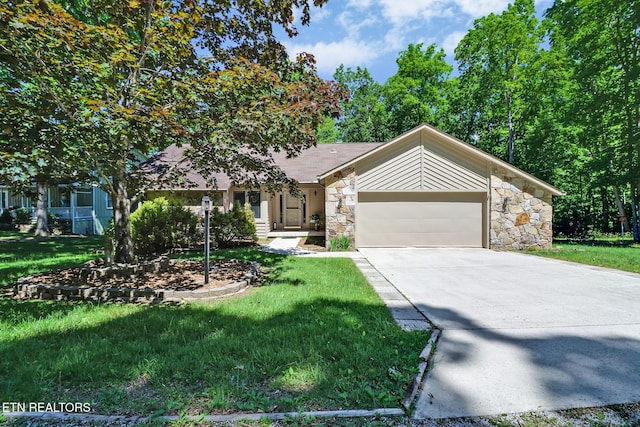 116 Rolling Green Dr, Crossville, TN 38558 - photo 1