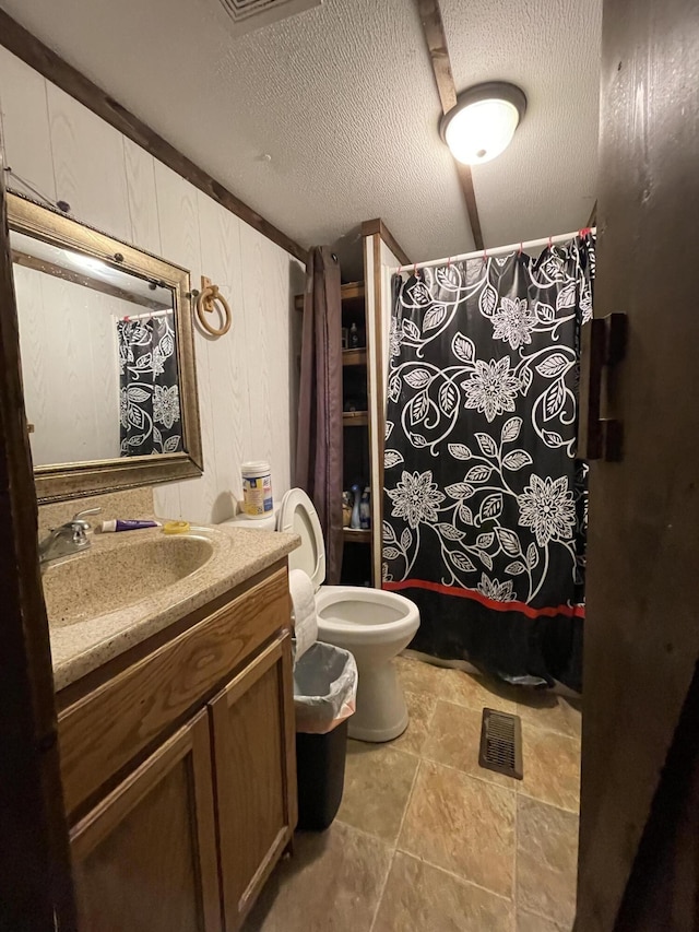 3406 Lowes Gap Rd, Pikeville, TN 37367 - bathroom featuring vanity, wood walls, a shower with curtain, and a textured ceiling