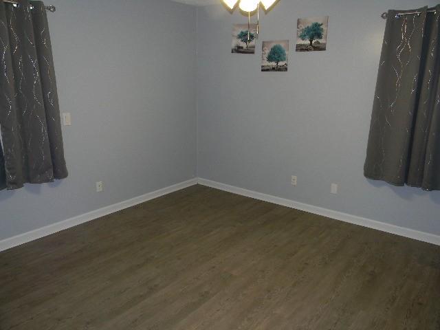 136 Park Cir, New Johnsonville, TN 37134 - photo 8