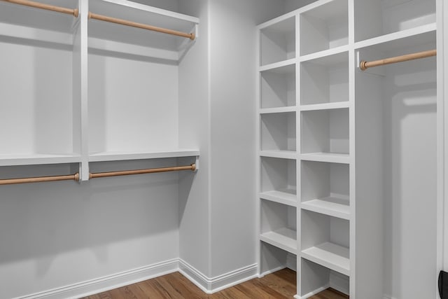 418 Stonemeadow Rd, Clarksville, TN 37043 - walk in closet featuring wood finished floors